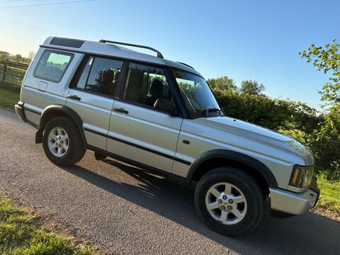 Land Rover Discovery SUV 2.5 TD5 Pursuit Station Wagon 5dr (5 Seats)