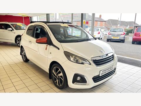 Peugeot 108 Hatchback 1.2 PureTech Roland Garros Top! Euro 6 3dr