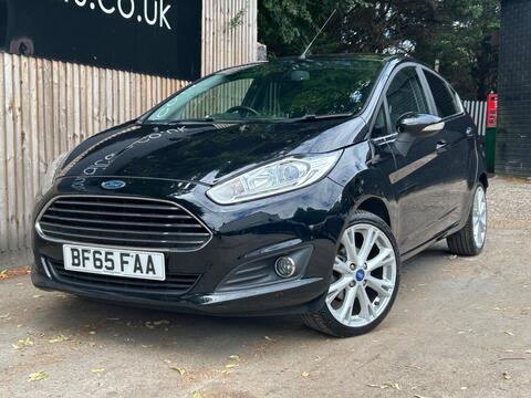 Ford Fiesta Hatchback 1.0T EcoBoost Titanium Euro 6 (s/s) 5dr