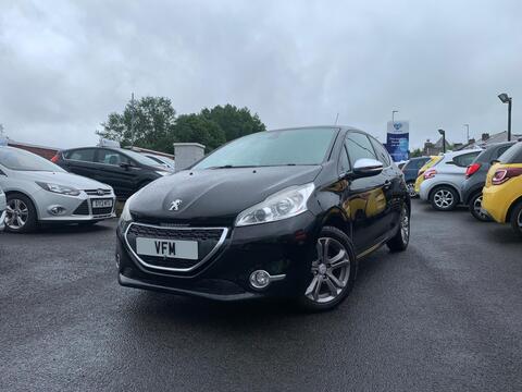 Peugeot 208 Hatchback 1.2 VTi Allure Euro 5 3dr