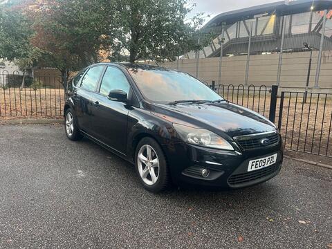 Ford Focus Hatchback 1.6 Zetec 5dr