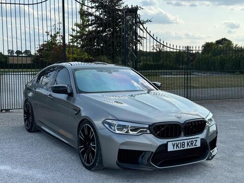 BMW M5 Saloon 4.4 V8 Steptronic xDrive Euro 6 (s/s) 4dr