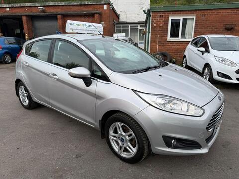 Ford Fiesta Hatchback 1.0T EcoBoost Zetec Euro 5 (s/s) 5dr