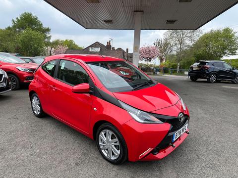 Toyota AYGO Hatchback 1.0 VVT-i x-play Euro 6 3dr