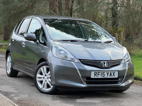 Honda Jazz Hatchback 1.4 i-VTEC ES Plus CVT Euro 5 5dr