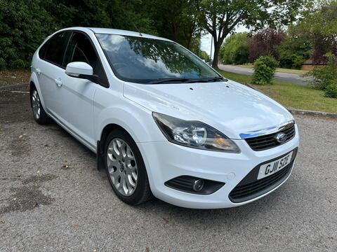 Ford Focus Hatchback 1.6 Zetec 5dr