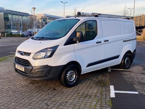 Ford Transit Custom Panel Van 2.0 TDCi 310 L1 H1 5dr