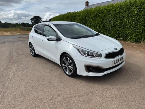 Kia Ceed Hatchback 1.6 CRDi 4 DCT Euro 6 (s/s) 5dr