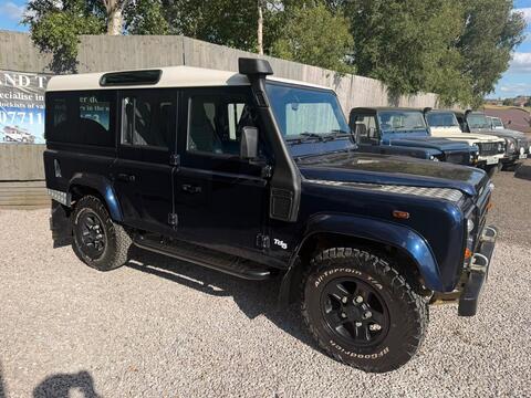 Land Rover Defender 110 SUV 2.5 TD5 County Station Wagon MWB