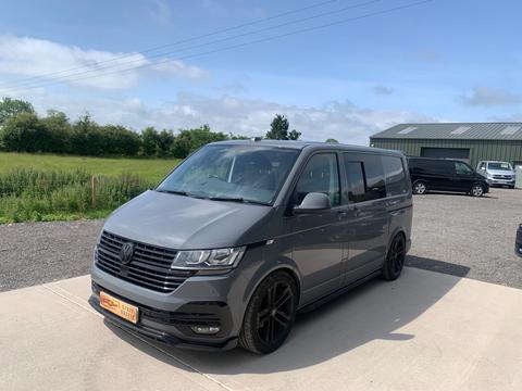 Volkswagen Transporter Combi Van 2.0 TDI T30 Highline Kombi DSG FWD SWB Euro 6 (s/s) 5dr