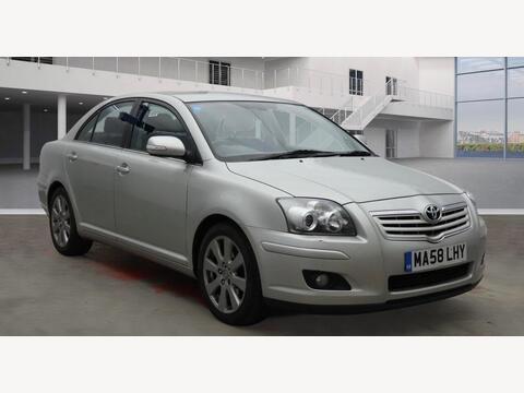 Toyota Avensis Saloon 2.2 D-4D TR 4dr