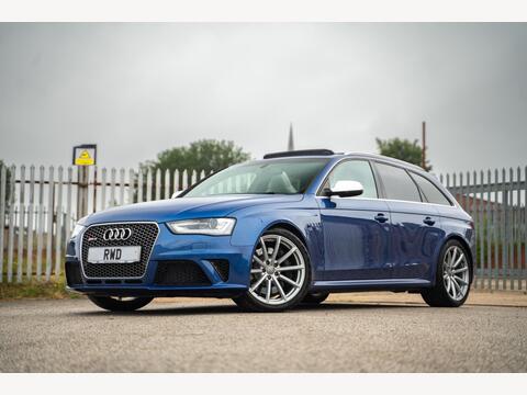 Audi RS4 Avant Estate 4.2 FSI V8 S Tronic quattro Euro 5 5dr