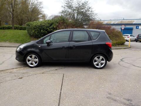 Vauxhall Meriva MPV 1.4i Exclusiv Euro 6 5dr