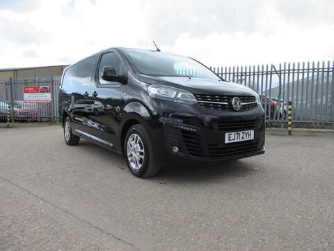 Vauxhall Vivaro Panel Van 2.0 Turbo D 3100 Sportive L2 H1 Euro 6 (s/s) 5dr