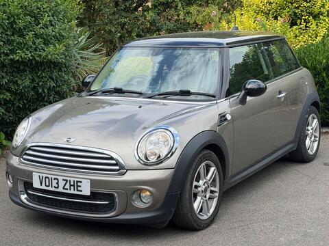 MINI Hatch Hatchback 1.6 Cooper D Euro 5 (s/s) 3dr