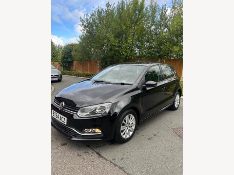 2015 Volkswagen Polo, photograph 3