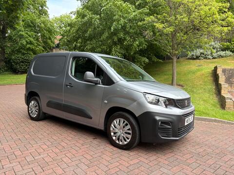 Peugeot Partner Panel Van 1.5 BlueHDi 1000 Professional Standard Panel Van EAT8 SWB Euro 6 (s/s) 5dr