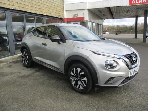 Nissan Juke SUV 1.0 DIG-T Acenta Premium Euro 6 (s/s) 5dr