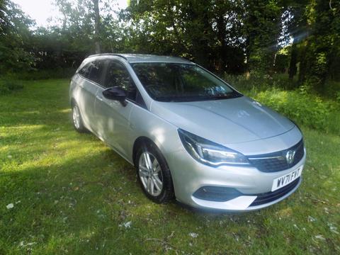 Vauxhall Astra Estate 1.2 Turbo Business Edition Nav Sports Tourer Euro 6 (s/s) 5dr
