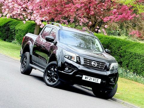 Nissan Navara Pickup 2.3 dCi N-Guard Auto 4WD Euro 6 4dr