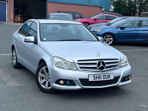 Mercedes-Benz C Class Saloon 1.8 C180 BlueEfficiency SE G-Tronic+ Euro 5 (s/s) 4dr