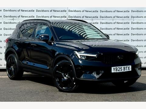 Volvo XC40 SUV 2.0 B4 MHEV Plus Black Edition DCT Auto Euro 6 (s/s) 5dr