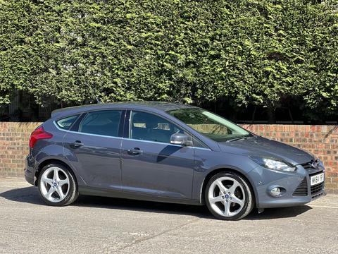Ford Focus Hatchback 1.6 TDCi Titanium Navigator Euro 5 (s/s) 5dr
