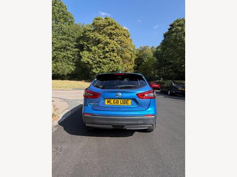 2018 Nissan Qashqai, photograph 3