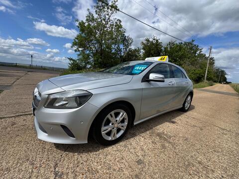 Mercedes-Benz A Class Hatchback 1.5 A180d SE (Executive) Euro 6 (s/s) 5dr
