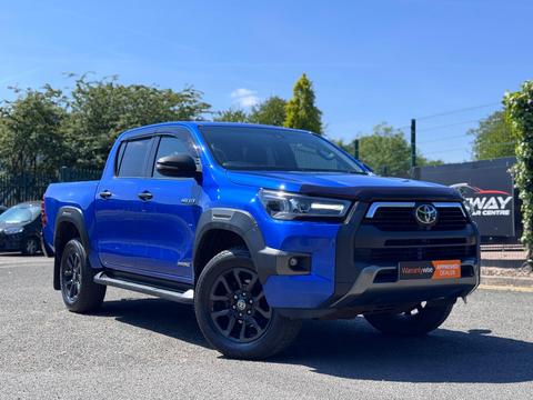 Toyota Hilux Pickup 2.8 D-4D Invincible X Auto 4WD Euro 6 (s/s) 4dr