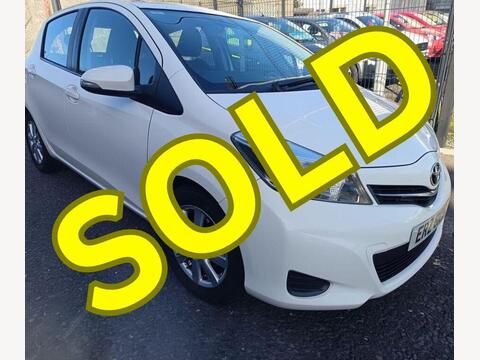 Toyota Yaris Hatchback 1.33 Dual VVT-i TR Euro 5 5dr