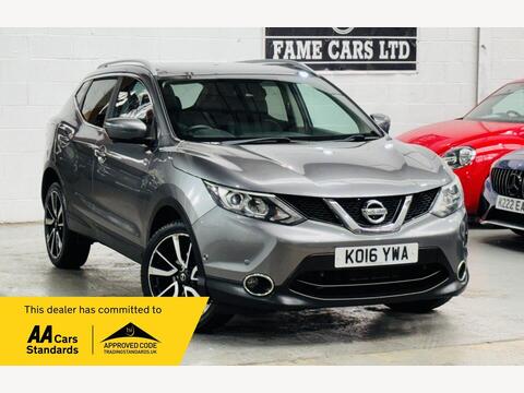 Nissan Qashqai SUV 1.6 dCi Tekna XTRON 2WD Euro 6 (s/s) 5dr