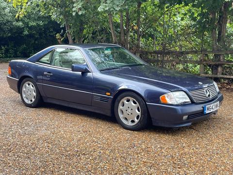 Mercedes-Benz SL Convertible 3.2 SL320 2dr
