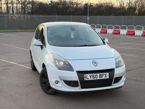 Renault Scenic MPV 1.5 dCi Dynamique TomTom Euro 5 5dr