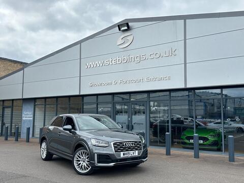 AudiQ2