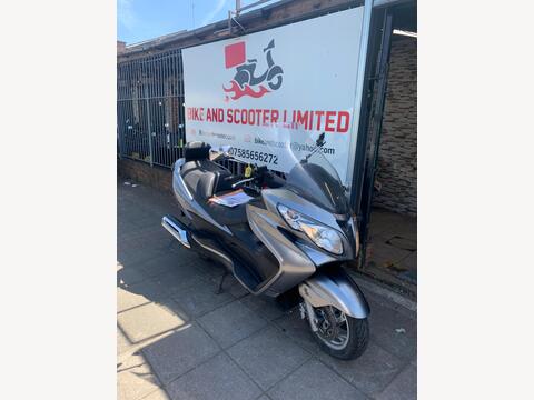 Suzuki Burgman 400 Scooter 400