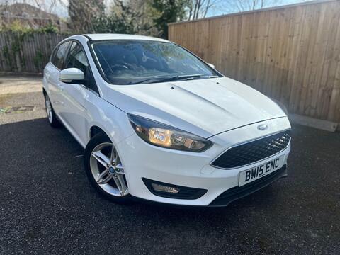 Ford Focus Hatchback 1.0T EcoBoost Zetec Euro 6 (s/s) 5dr