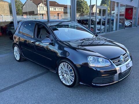 Volkswagen Golf Hatchback 3.2 V6 R32 DSG 4Motion 5dr