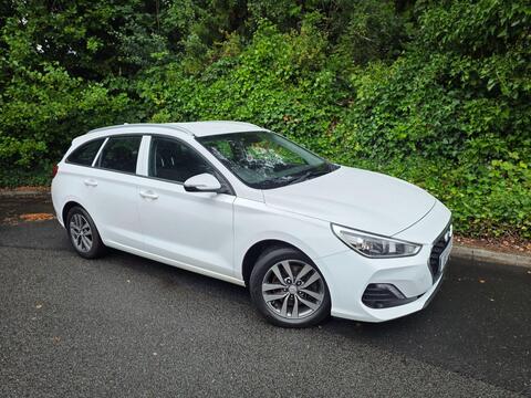 Hyundai i30 Estate 1.6 CRDi SE Tourer Euro 6 (s/s) 5dr
