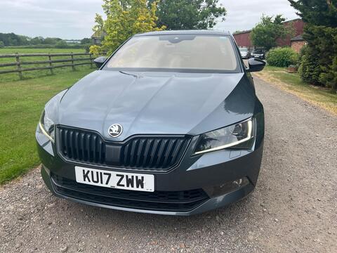 Skoda Superb Hatchback 2.0 TSI SportLine DSG 4WD Euro 6 (s/s) 5dr