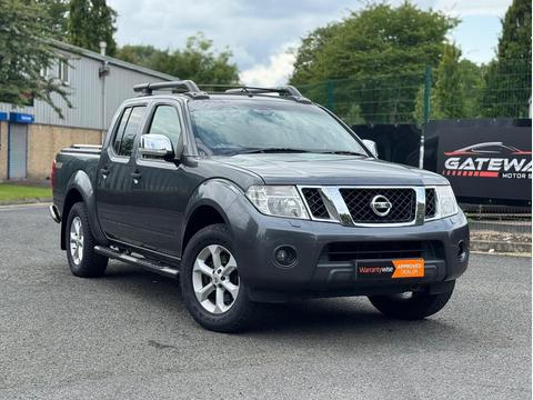 Nissan Navara Pickup 2.5 dCi Tekna Auto 4WD Euro 4 4dr