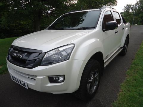 Isuzu D-Max Pickup 2.5 TD Blade 4x4 4dr