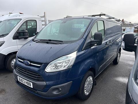 Ford Transit Custom Panel Van 2.2 TDCi 330 Trend L2 H1 5dr