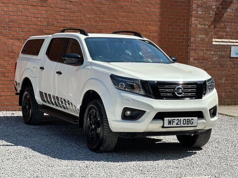 Nissan Navara Pickup 2.3 dCi N-Guard Auto 4WD Euro 6 4dr