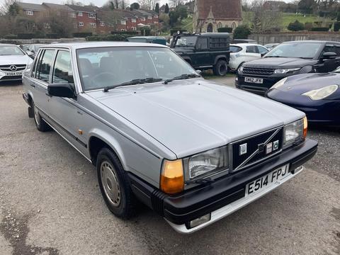 Volvo 740 Saloon 2.3 SE Special Edition 4dr