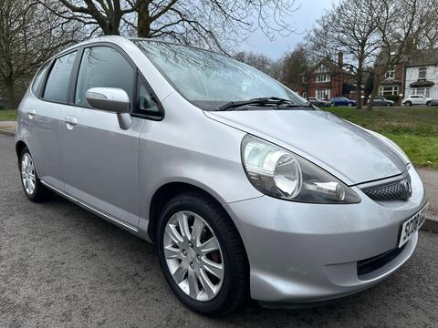 Honda Jazz Hatchback 1.4 i-DSI SE CVT-7 5dr