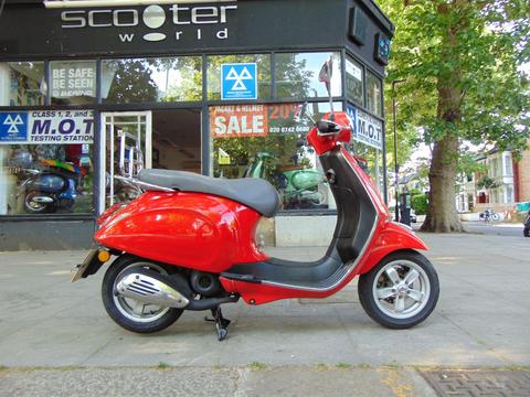 Piaggio Vespa Primavera 50 Moped 50 2T