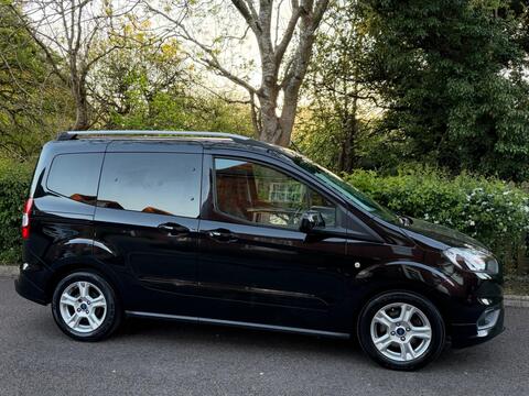 Ford Tourneo Courier MPV 1.0 EcoBoost Zetec Euro 6 5dr