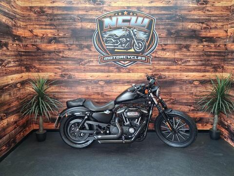 Harley-Davidson Sportster Custom Cruiser 883 XL883N Iron 883