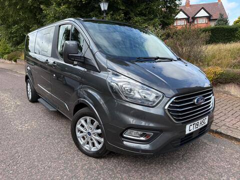 Ford Tourneo Custom Minibus 2.0 310 EcoBlue Titanium L2 Euro 6 (s/s) 5dr